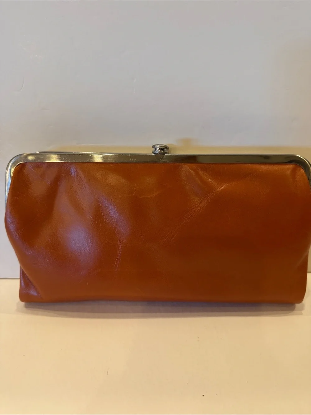 NWT HOBO Leather Kiss-Lock Clutch in Warm Brown